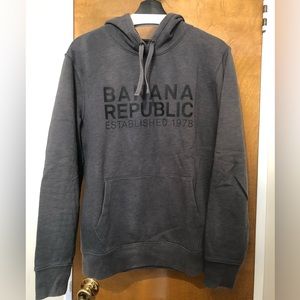 Banana Republic men’s gray hoodie